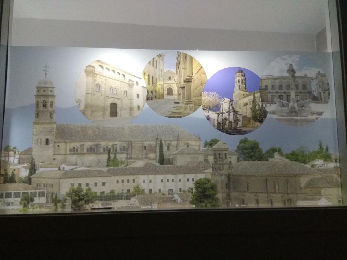 Cerro Del Alcazar Apartment Баеза Екстериор снимка